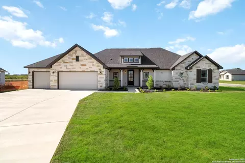 1562 Vista View Dr, Pleasanton, TX 78064