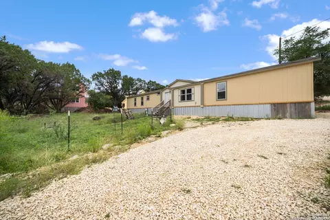 440 Brushy Creek Trl, Bandera, TX 78003