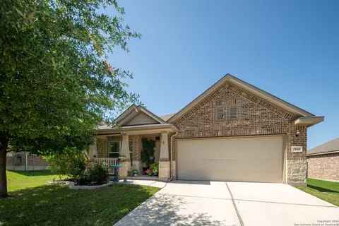 1846 Logan, New Braunfels, TX 78130