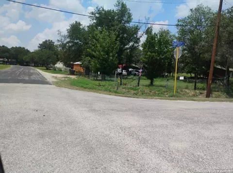 3903 Waterbrook, Elmendorf, TX 78112