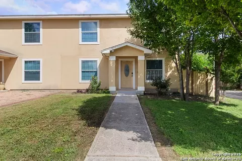 210 E Broadview, San Antonio, TX 78228