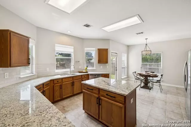 Kitchen - 18310 Redwood Path, San Antonio, TX 78259 photo 1 of 4