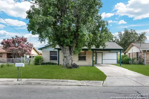 4806 Luz Ave, San Antonio, TX 78237