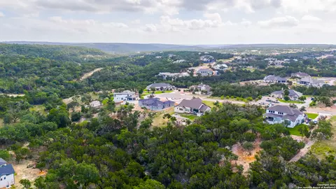 318 Iron Hl, New Braunfels, TX 78132