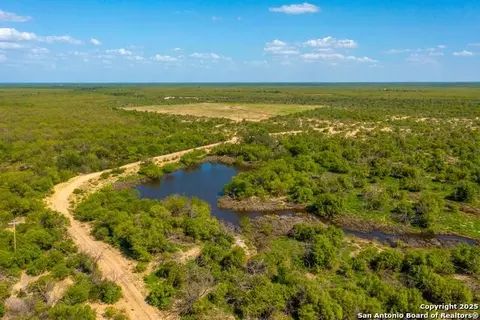 0 Fm 1688, Crystal City, TX 78839