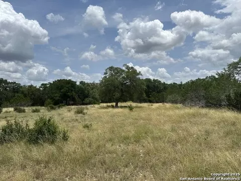 571 Rayner Rnch, Spring Branch, TX 78070