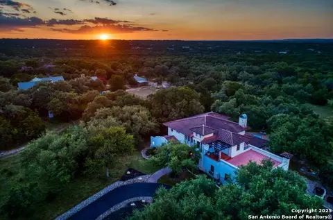 317 Park Rdg, Boerne, TX 78006