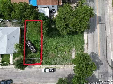 1607 San Carlos, San Antonio, TX 78207