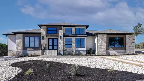 207 Alder Ln, New Braunfels, TX 78132