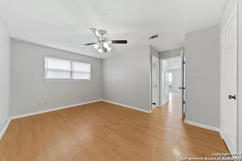 Bedroom - 11843 Braesview #2311, San Antonio, TX 78213 photo 1 of 2
