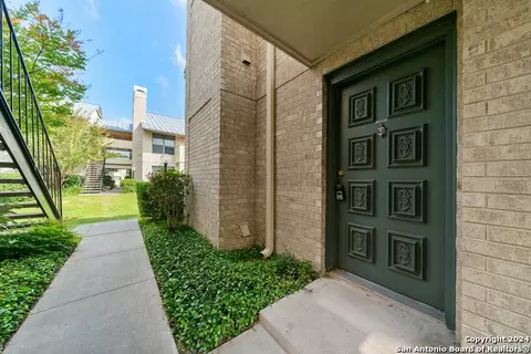 Exterior - 11843 Braesview #2311, San Antonio, TX 78213 photo 1 of 9