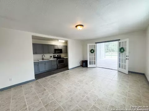 205 Navarra, Brackettville, TX 78832