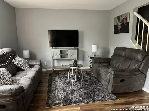 5421 Callaghan, San Antonio, TX 78228