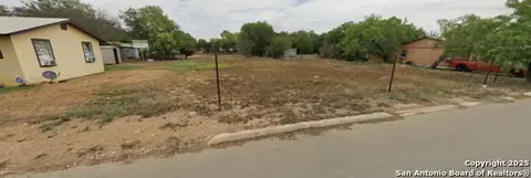 lot8 9 N Willow, Pearsall, TX 78061