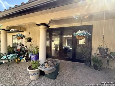522 Preston Trl, Kerrville, TX 78028