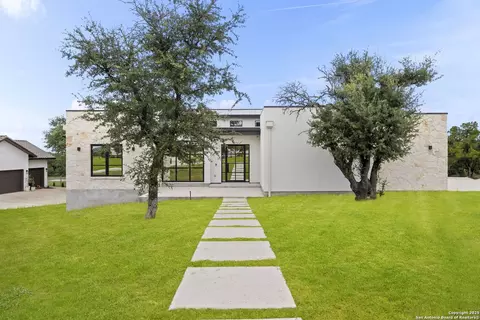23014 Crafty Rdg, San Antonio, TX 78255