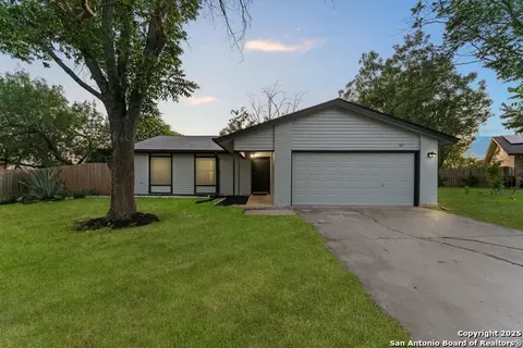 307 Delbert, San Antonio, TX 78245
