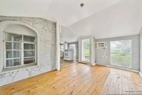 Living - 897 Zig Zag, Devine, TX 78016 photo 1 of 3