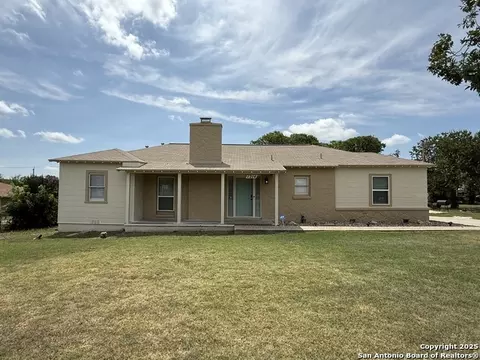 1214 Sutton, San Antonio, TX 78228