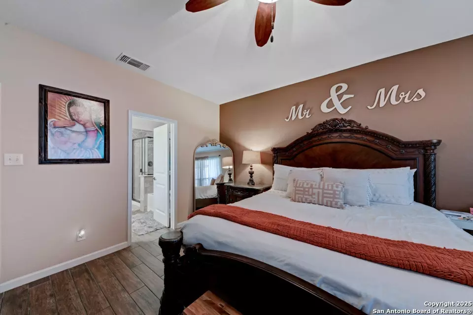 Bedroom - 1425 Jordan Xing, New Braunfels, TX 78130 photo 2 of 8