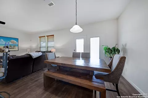 Dining - 1425 Jordan Xing, New Braunfels, TX 78130 photo 1 of 1
