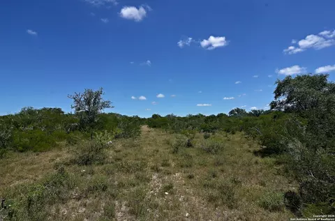 1641 Charco, Beeville, TX 78102 photo 13