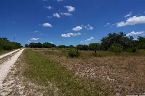 1641 Charco, Beeville, TX 78102 photo 16