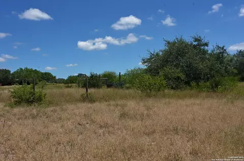 1641 Charco, Beeville, TX 78102 photo 23