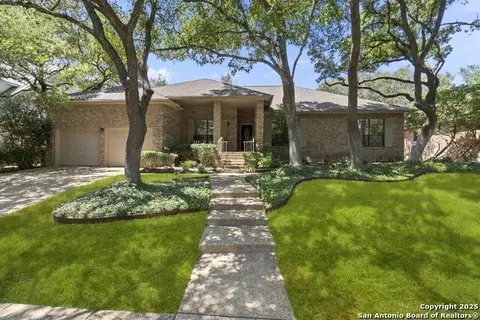 1611 Eagle Pt, San Antonio, TX 78248