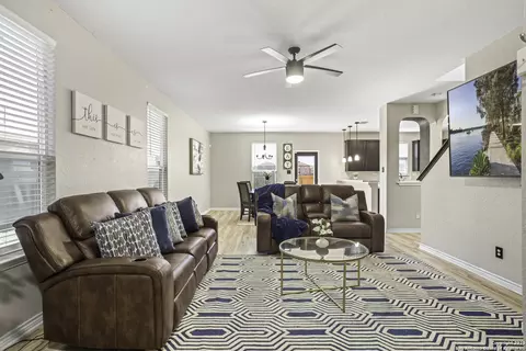 10415 Mission Cyn, San Antonio, TX 78224