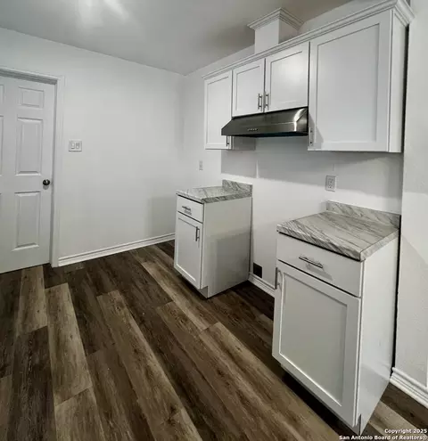 Kitchen - 308 W Coker, Devine, TX 78016 photo 2 of 2