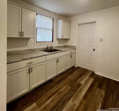 Kitchen - 308 W Coker, Devine, TX 78016 photo 1 of 2