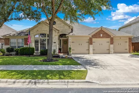 3035 Mustang Mdw, Seguin, TX 78155