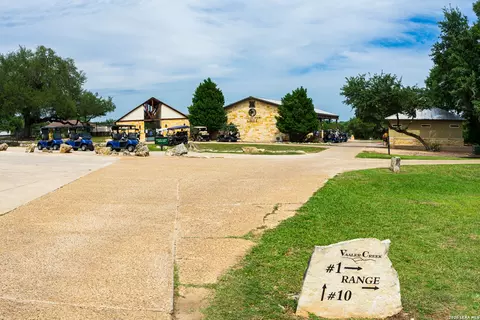 102 William Tobin, Blanco, TX 78606 photo 6