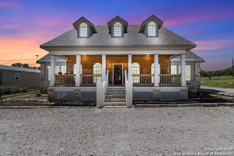 7040 Old Spring Br, Spring Branch, TX 78070