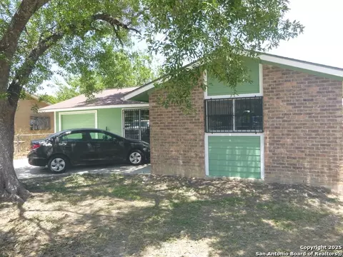 5927 Stoney Crk, San Antonio, TX 78242