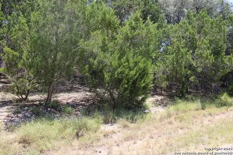 1105 Rotherman, Canyon Lake, TX 78133