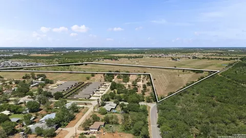 50 Acres County Road 307, Jourdanton, TX 78026