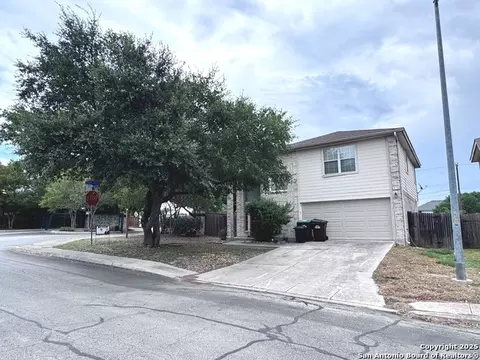4918 Crestwood Hl, San Antonio, TX 78244