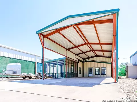 125 Cenizo, Brackettville, TX 78832