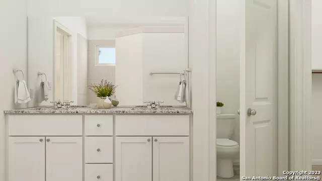 Bath - 5522 Wilder St, New Braunfels, TX 78132 photo 3 of 3