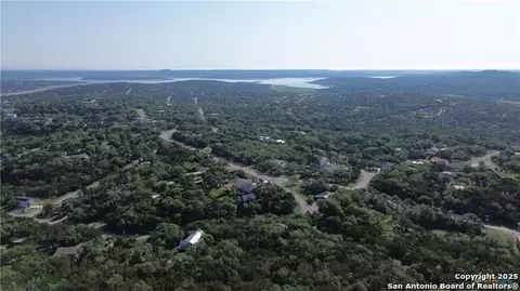 623 Friefly Dr, Canyon Lake, TX 78133