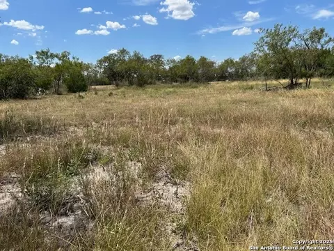 0 Good Luck, Seguin, TX 78155