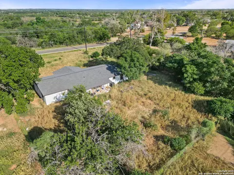 View/Area - 19551 Fm 463, Devine, TX 78016 photo 2 of 2