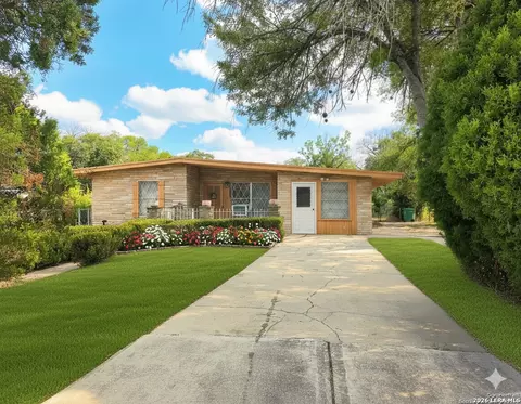 1802 Ceralvo St, San Antonio, TX 78237