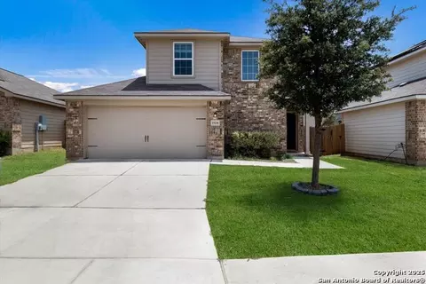 15214 Walcott Rdg, Von Ormy, TX 78073 photo 1