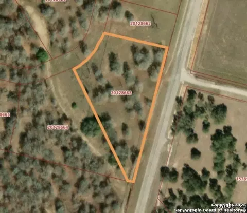 113 Timber Pl, La Vernia, TX 78121