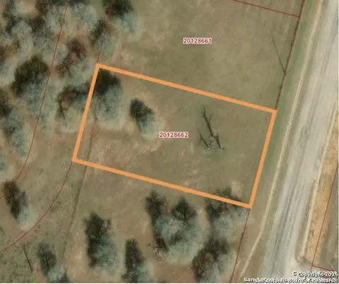 109 Timber Pl, La Vernia, TX 78121