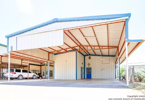 133 Cenizo, Brackettville, TX 78832