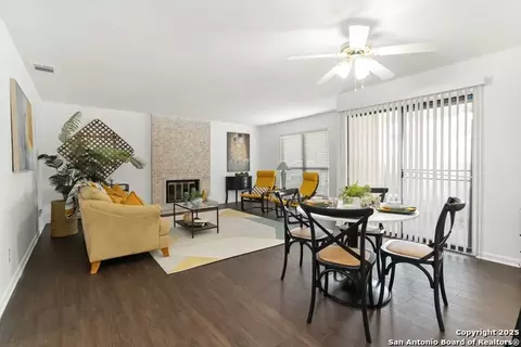 11843 Braesview #1807, San Antonio, TX 78213